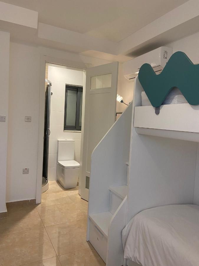 Cozy 2 Bedroom Apartment Near Seafront Gzira Buitenkant foto